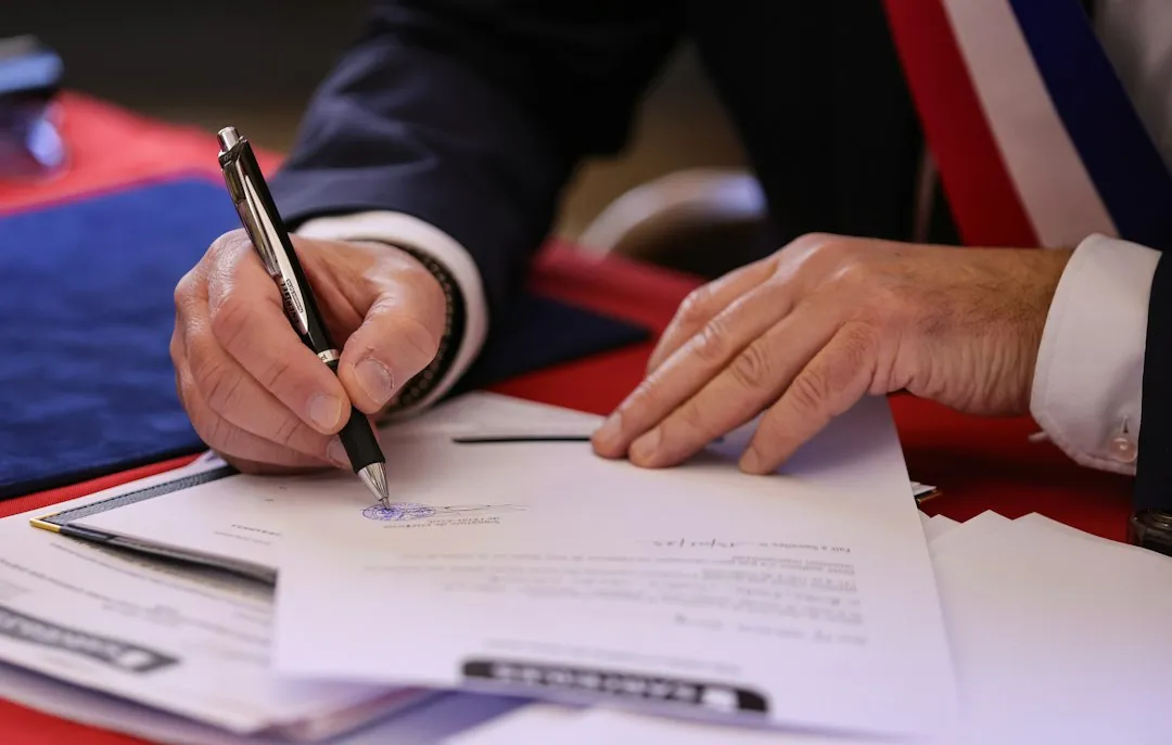 Photo contract de muncă
