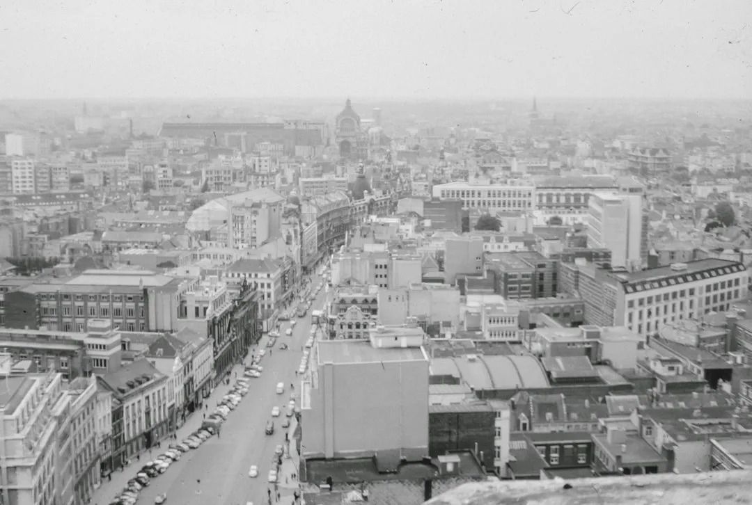 Photo city history timeline